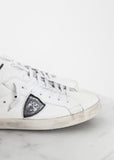 Low Top Sneaker